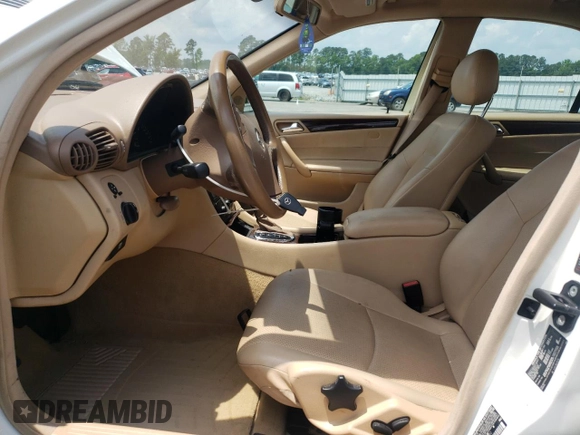 2002 Mercedes-Benz C 230/260/280/320 с VIN WDBRF61J52F263390, выставлен на аукционе Copart как лот 56944505 с пробегом 83 874 миль миль и Списание • Salvage title. История ставок и продаж доступна на DreamBid. Изображение 7.