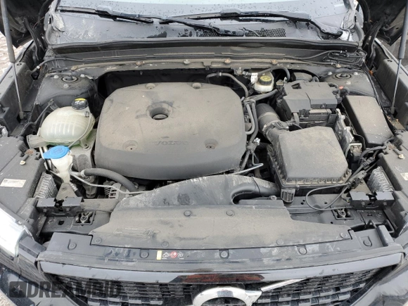 2019 Volvo XC40 R-Design with VIN YV4162UM7K2045386, listed as a Copart auction lot 47389645 with 101,592 mi miles and Salvage title. Bid and sale history available at DreamBid. Image 12.