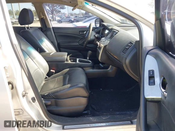 2011 Nissan Murano SL with VIN JN8AZ1MUXBW059610, listed as a IAAI auction lot 40720263 with 174,321 mi miles and . Bid and sale history available at DreamBid. Image 5.