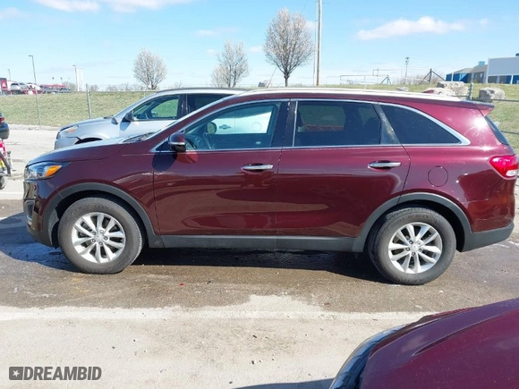 2016 Kia Sorento LX with VIN 5XYPG4A3XGG133119, listed as a IAAI auction lot 41844749 with 68,957 mi miles. Bid and sale history available at carsss.com. Image 14.
