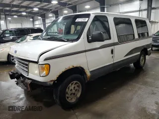 1994 Ford Econoline Cargo with VIN 1FDEE14NXRHA01931, listed as a Copart auction lot 52773195 with 274,770 mi miles and Salvage Title. Bid and sale history available at carsss.com. Image 1.