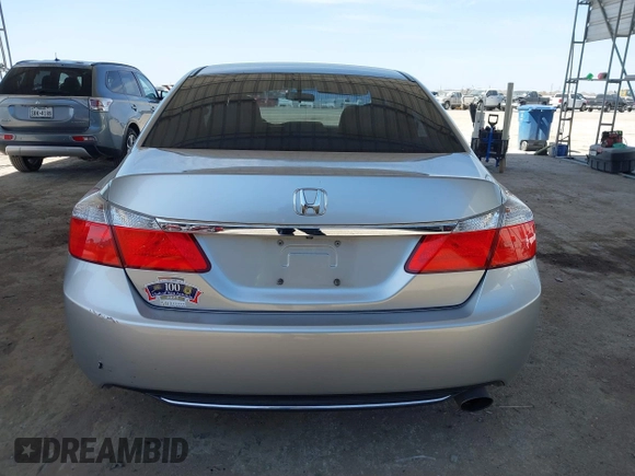 2014 Honda Accord LX z VIN 1HGCR2F39EA164642, wystawiony jako IAAI lot #41749040 z przebiegiem 188 958 mil mil oraz . Historia ofert i sprzedaży dostępna na DreamBid. Obrazek 17.