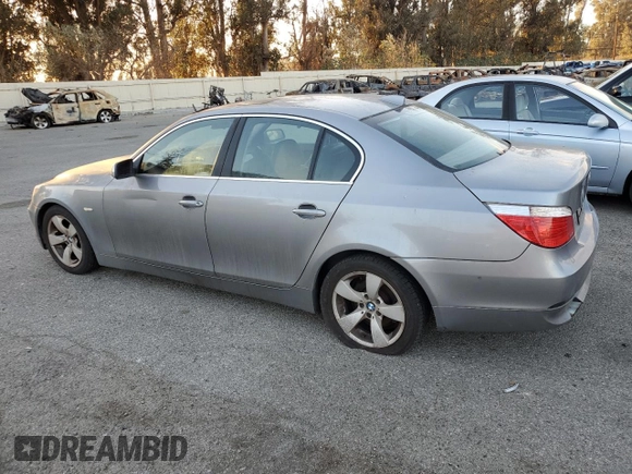 2004 BMW 5 Series 530i with VIN WBANA73564B065509, listed as a Copart auction lot 84496564 with 208,812 mi miles and Clean Title. Bid and sale history available at DreamBid. Image 2.