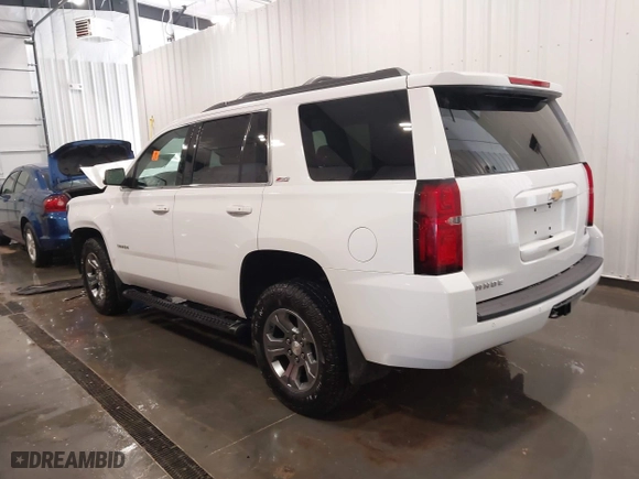 2019 Chevrolet Tahoe LT with VIN 1GNSKBKC5KR280204, listed as a IAAI auction lot 41901606 with 72,919 mi miles. Bid and sale history available at carsss.com. Image 3.