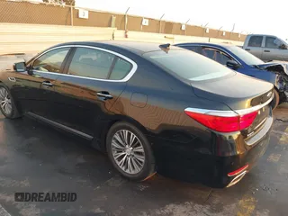 2016 Kia K900 Luxury with VIN KNALU4D33G6032619, listed as a IAAI auction lot 41307044 with 43,242 mi miles. Bid and sale history available at carsss.com. Image 3.