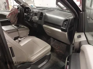 2015 Ford F-150 XLT with VIN 1FTEX1EP8FFC36723, listed as a IAAI auction lot 41738159 with 118,521 mi miles. Bid and sale history available at carsss.com. Image 5.