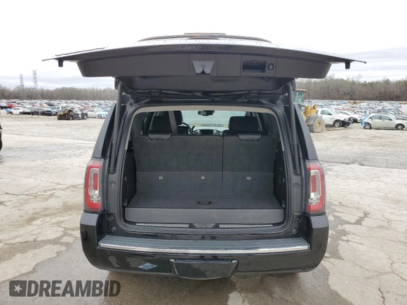 2018 GMC Yukon Denali with VIN 1GKS2CKJ9JR121234, listed as a Copart auction lot 44348605 with 116,731 mi miles and Salvage Title. Bid and sale history available at carsss.com. Image 6.