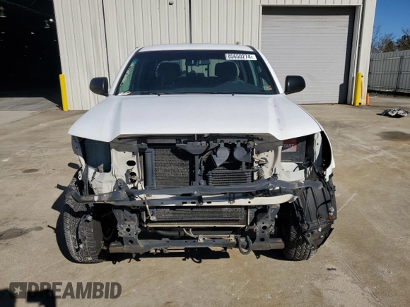 2015 Toyota Tacoma with VIN 3TMMU4FN1FM087252, listed as a Copart auction lot 85650274 with 138,061 mi miles and Salvage Title. Bid and sale history available at DreamBid. Image 5.