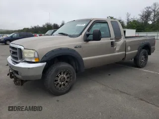 2004 Ford F-250 XL z VIN 1FTNX21L34EA81171, wystawiony jako Copart lot #61242825 z przebiegiem 308 532 mil mil oraz Czysty tytuł • Clean title. Historia ofert i sprzedaży dostępna na DreamBid. Obrazek 1.