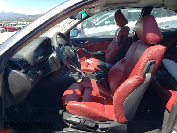2001 BMW 3 Series 325Ci with VIN WBABN33491JW49847, listed as a Copart auction lot 67066094 with 137,068 mi miles and Salvage Title. Bid and sale history available at carsss.com. Image 7.