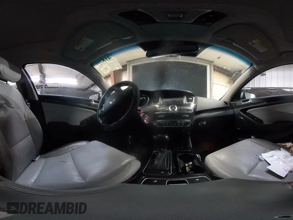 2016 Kia Cadenza Premium with VIN KNALN4D72G5214513, listed as a IAAI auction lot 41879699 with 117,724 mi miles. Bid and sale history available at carsss.com. Image 19.