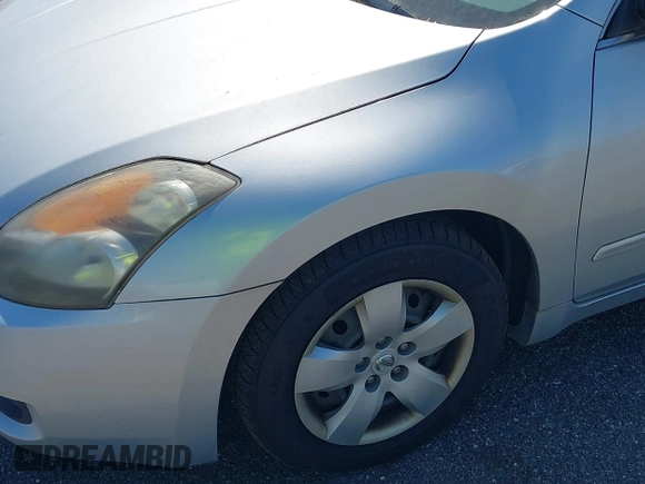 2007 Nissan Altima S with VIN 1N4AL21E47C161354, listed as a IAAI auction lot 42226945 with 341,250 mi miles and . Bid and sale history available at DreamBid. Image 6.
