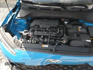 2022 Hyundai Kona SEL z VIN KM8K32AB2NU915715, wystawiony jako Copart lot #71932725 z przebiegiem 30 237 mil mil oraz Szkoda całkowita • Salvage title. Historia ofert i sprzedaży dostępna na DreamBid. Obrazek 17.