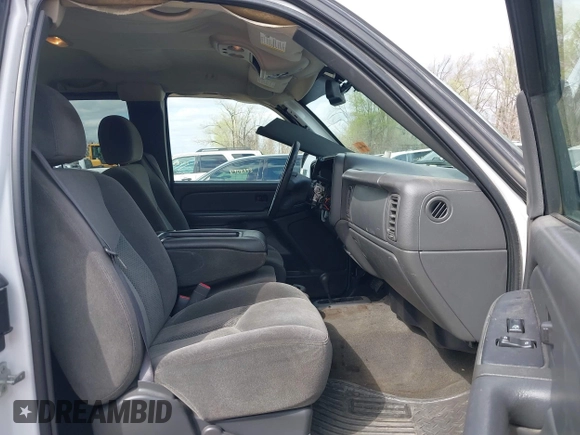 2005 Chevrolet Silverado 1500 Z71 with VIN 1GCEK19Z15Z182852, listed as a IAAI auction lot 41891082 with 182,839 mi miles and . Bid and sale history available at DreamBid. Image 5.
