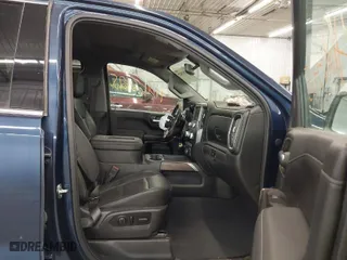2019 GMC Sierra 1500 SLT with VIN 3GTU9DED3KG137085, listed as a IAAI auction lot 41263425 with 78,798 mi miles. Bid and sale history available at carsss.com. Image 5.