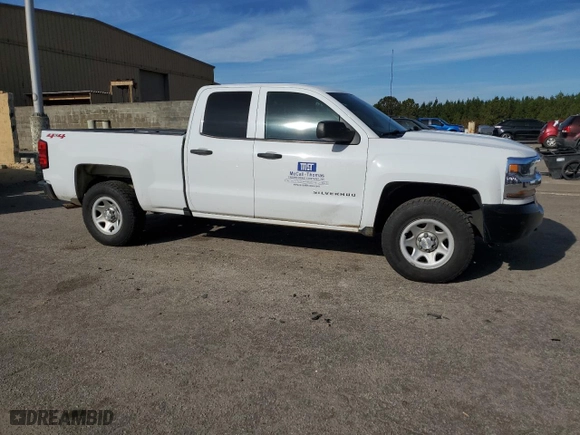 2019 Chevrolet Silverado 1500 LD Work Truck with VIN 2GCVKNEC2K1210137, listed as a Copart auction lot 83155054 with NaN miles and Clean Title. Bid and sale history available at carsss.com. Image 4.