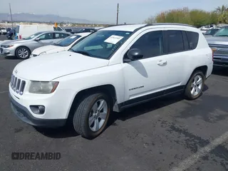 2016 Jeep Compass 75th Anniversary with VIN 1C4NJCBB5GD506655, listed as a IAAI auction lot 41847305 with 176,338 mi miles. Bid and sale history available at carsss.com. Image 2.