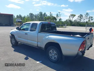 2013 Toyota Tacoma with VIN 5TFTX4CN5DX035346, listed as a IAAI auction lot 41169986 with 177,513 mi miles and . Bid and sale history available at DreamBid. Image 3.