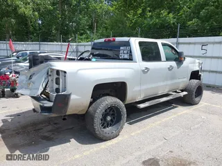 2014 Chevrolet Silverado 1500 LT with VIN 3GCUKREH1EG393931, listed as a IAAI auction lot 39801258 with 181,321 mi miles. Bid and sale history available at carsss.com. Image 4.