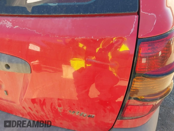 2006 Pontiac Vibe z VIN 5Y2SL65896Z426890, wystawiony jako IAAI lot #41738985 z przebiegiem 200 060 mil mil oraz . Historia ofert i sprzedaży dostępna na DreamBid. Obrazek 6.