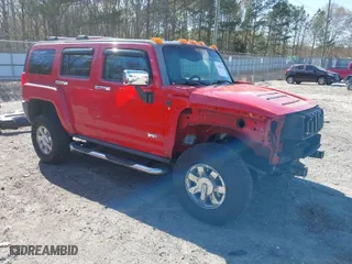 2006 Hummer H3 with VIN 5GTDN136968305363, listed as a IAAI auction lot 41890258 with 150,000 mi miles. Bid and sale history available at carsss.com. Image 1.