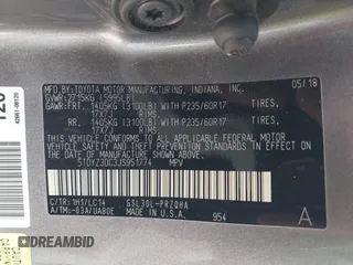 2018 Toyota Sienna XLE Auto Access Seat with VIN 5TDYZ3DC3JS951774, listed as a IAAI auction lot 41567595 with 160,197 mi miles. Bid and sale history available at carsss.com. Image 9.