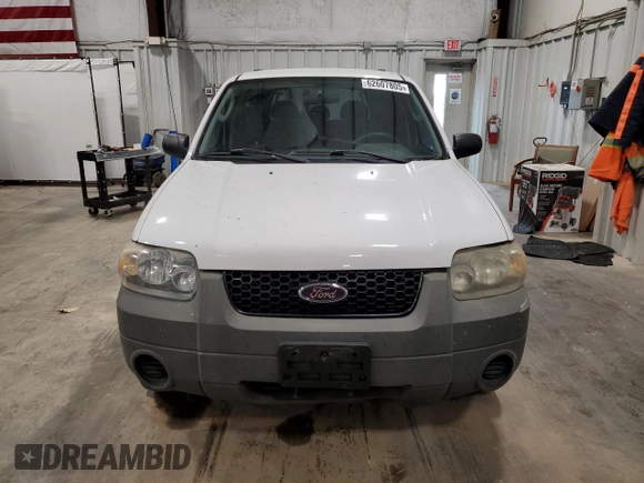 2007 Ford Escape XLS with VIN 1FMYU02Z47KA04520, listed as a Copart auction lot 62607805 with 109,276 mi miles and Clean title. Bid and sale history available at DreamBid. Image 5.