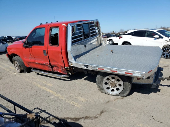 2006 Ford F-250 XL z VIN 1FTSX21PX6EB14126, wystawiony jako Copart lot #48221665 z przebiegiem Nie podano mil oraz Szkoda całkowita • Salvage title. Historia ofert i sprzedaży dostępna na DreamBid. Obrazek 2.