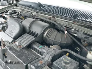 2003 Ford Econoline Cargo Recreational с VIN 1FDRE14L53HB42798, выставлен на аукционе IAAI как лот 42200669 с пробегом 168 241 миль миль и . История ставок и продаж доступна на DreamBid. Изображение 12.