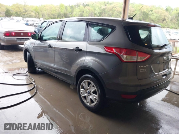 2014 Ford Escape S with VIN 1FMCU0F71EUC16148, listed as a IAAI auction lot 42025551 with 105,274 mi miles. Bid and sale history available at carsss.com. Image 3.