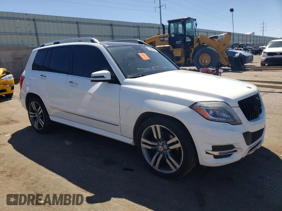 2013 Mercedes-Benz GLK 350 with VIN WDCGG8JB0DG002993, listed as a Copart auction lot 71490984 with 113,267 mi miles and Salvage Title. Bid and sale history available at DreamBid. Image 4.