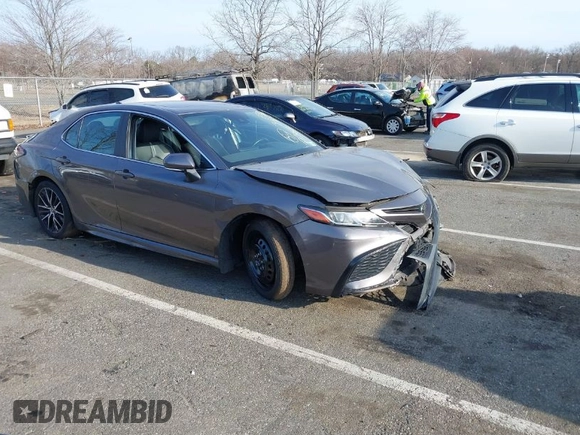 2023 Toyota Camry SE z VIN 4T1G11BK7PU077382, wystawiony jako IAAI lot #41785765 z przebiegiem 34 953 mil mil oraz . Historia ofert i sprzedaży dostępna na DreamBid. Obrazek 1.