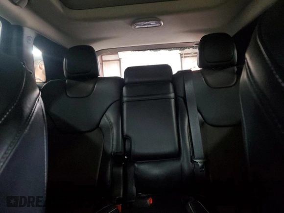 2018 Jeep Cherokee Limited с VIN 1C4PJMDX8JD586208, выставлен на аукционе Copart как лот 56565815 с пробегом 71 276 миль миль и Списание • Salvage title. История ставок и продаж доступна на DreamBid. Изображение 10.