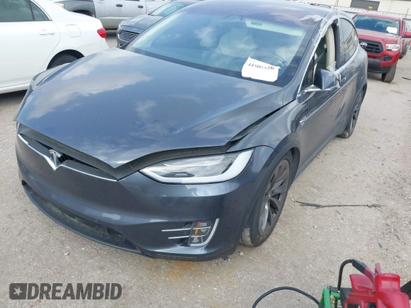 2018 Tesla Model X 75D with VIN 5YJXCDE21JF139712, listed as a IAAI auction lot 41905326 with Not Provided miles and . Bid and sale history available at carsss.com. Image 19.