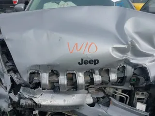 2018 Jeep Cherokee Latitude with VIN 1C4PJMCX4JD548136, listed as a IAAI auction lot 41592821 with 165,022 mi miles and . Bid and sale history available at DreamBid. Image 10.