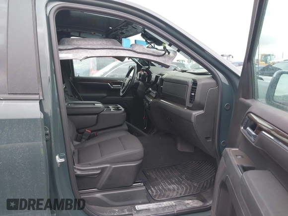 2025 Chevrolet Silverado 1500 LT with VIN 3GCPACED0SG202408, listed as a IAAI auction lot 41910217 with 5,070 mi miles and . Bid and sale history available at DreamBid. Image 5.