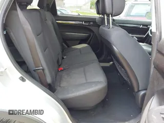 2012 Kia Sorento LX with VIN 5XYKT4A6XCG217290, listed as a IAAI auction lot 42159310 with 277,848 mi miles. Bid and sale history available at carsss.com. Image 8.