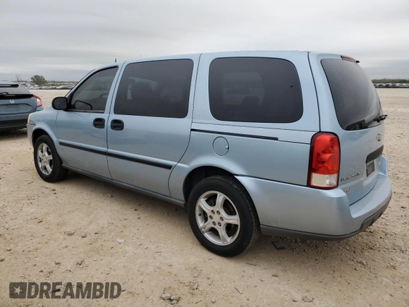 2007 Chevrolet Uplander LS Fleet with VIN 1GNDV23W07D140462, listed as a Copart auction lot 84762064 with 196,299 mi miles and Salvage Title. Bid and sale history available at carsss.com. Image 2.