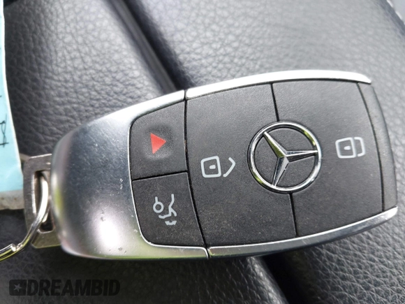 2019 Mercedes-Benz A 220 with VIN WDD3G4FB6KW028111, listed as a IAAI auction lot 41890722 with 45,438 mi miles and . Bid and sale history available at DreamBid. Image 11.
