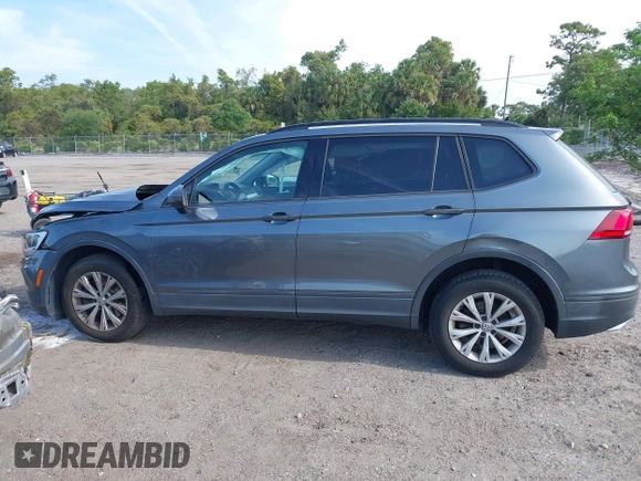 2020 Volkswagen Tiguan S с VIN 3VV1B7AX5LM151924, выставлен на аукционе IAAI как лот 42084869 с пробегом 74 176 миль миль и . История ставок и продаж доступна на DreamBid. Изображение 14.