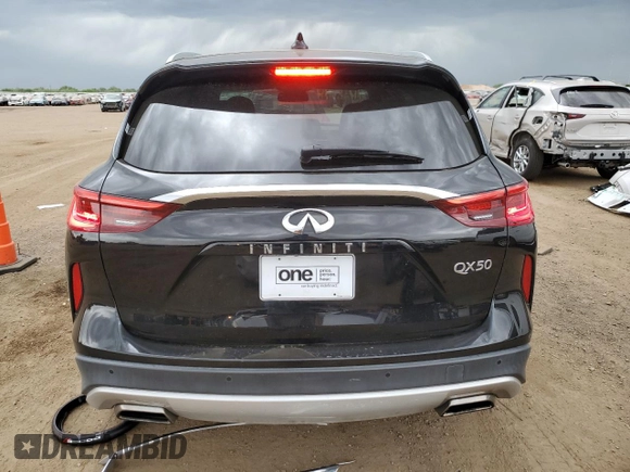 2019 Infiniti QX50 Essential z VIN 3PCAJ5M33KF107793, wystawiony jako Copart lot #57176435 z przebiegiem 77 232 mil mil oraz Szkoda całkowita • Salvage title. Historia ofert i sprzedaży dostępna na DreamBid. Obrazek 6.