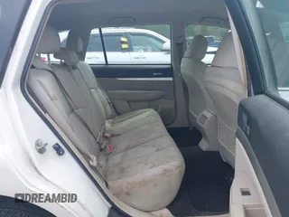 2012 Subaru Outback 2.5i z VIN 4S4BRBAC1C3296230, wystawiony jako IAAI lot #42635000 z przebiegiem 209 720 mil mil oraz . Historia ofert i sprzedaży dostępna na DreamBid. Obrazek 8.