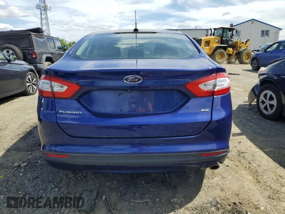 2015 Ford Fusion SE z VIN 3FA6P0H77FR188697, wystawiony jako Copart lot #57661995 z przebiegiem 238 713 mil mil oraz Czysty tytuł • Clean title. Historia ofert i sprzedaży dostępna na DreamBid. Obrazek 6.