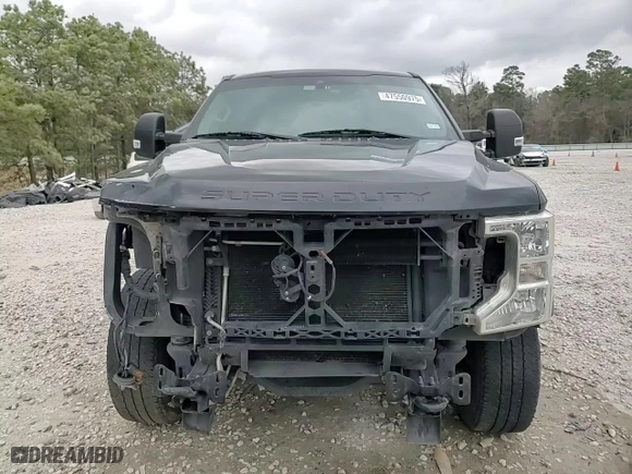 2020 Ford Super Duty F-250 SRW XL with VIN 1FT7W2B67LEE05225, listed as a Copart auction lot 47550975 with 142,182 mi miles and Salvage Title. Bid and sale history available at carsss.com. Image 14.