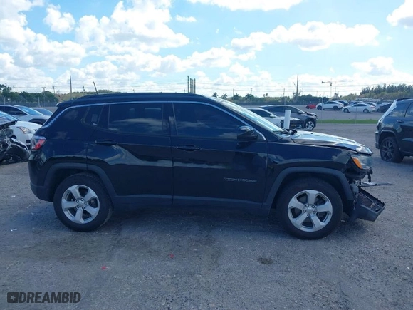 2020 Jeep Compass Latitude w/Sun/Safety Pkg with VIN 3C4NJCBB4LT253364, listed as a IAAI auction lot 41565377 with 60,551 mi miles. Bid and sale history available at carsss.com. Image 14.
