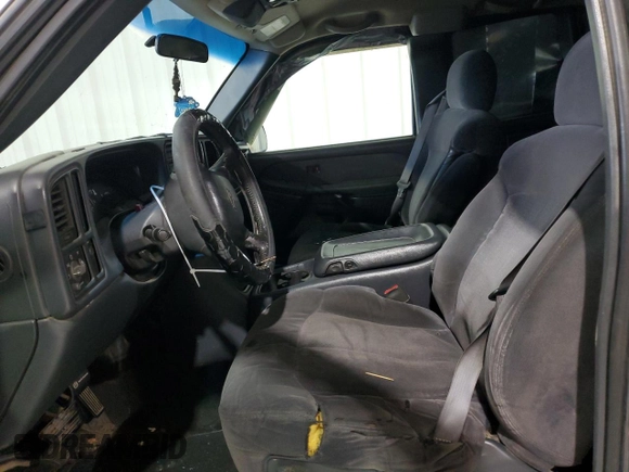 2001 Chevrolet Silverado 1500 LS with VIN 2GCEC19T911170282, listed as a Copart auction lot 55807415 with Not Provided miles and Salvage Title. Bid and sale history available at DreamBid. Image 10.