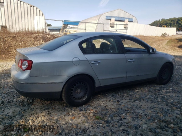 2007 Volkswagen Passat z VIN WVWJK73C67P091953, wystawiony jako Copart lot #71423974 z przebiegiem 73 153 mil mil oraz Czysty tytuł • Clean title. Historia ofert i sprzedaży dostępna na DreamBid. Obrazek 3.