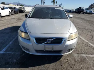 2008 Volvo V50 с VIN YV1MW390182379993, выставлен на аукционе Copart как лот 88505555 с пробегом 163 007 миль миль и Списание • Salvage title. История ставок и продаж доступна на DreamBid. Изображение 5.