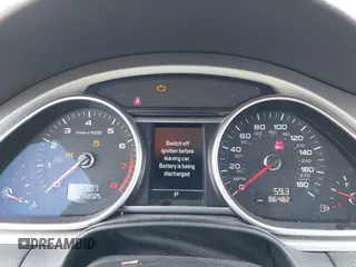 2015 Audi Q7 Premium Plus with VIN WA1LGAFE4FD030339, listed as a IAAI auction lot 42369240 with 86,482 mi miles and . Bid and sale history available at DreamBid. Image 7.
