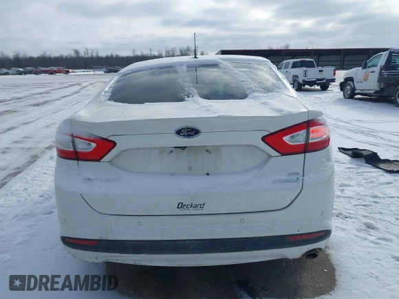 2014 Ford Fusion SE Hybrid with VIN 3FA6P0LU8ER192043, listed as a IAAI auction lot 41617422 with 131,772 mi miles. Bid and sale history available at carsss.com. Image 16.
